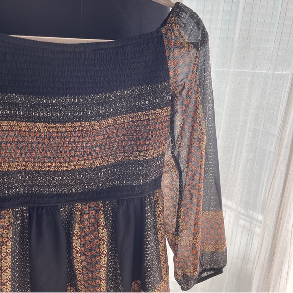 American Rag Cie Long Sleeve Smocked Romper M - Picture 3 of 4